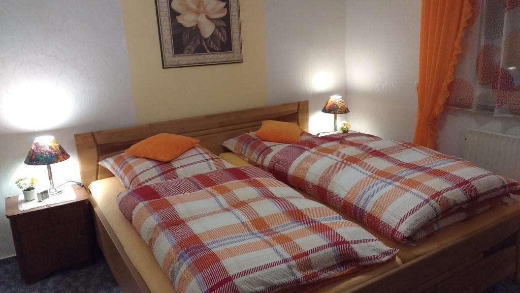 Antjes Ferienwohnung Flonheim Buitenkant foto